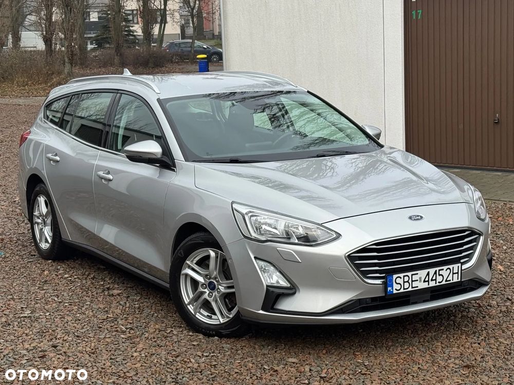 Ford Focus 1.5 TDCi SYNC Edition - 16