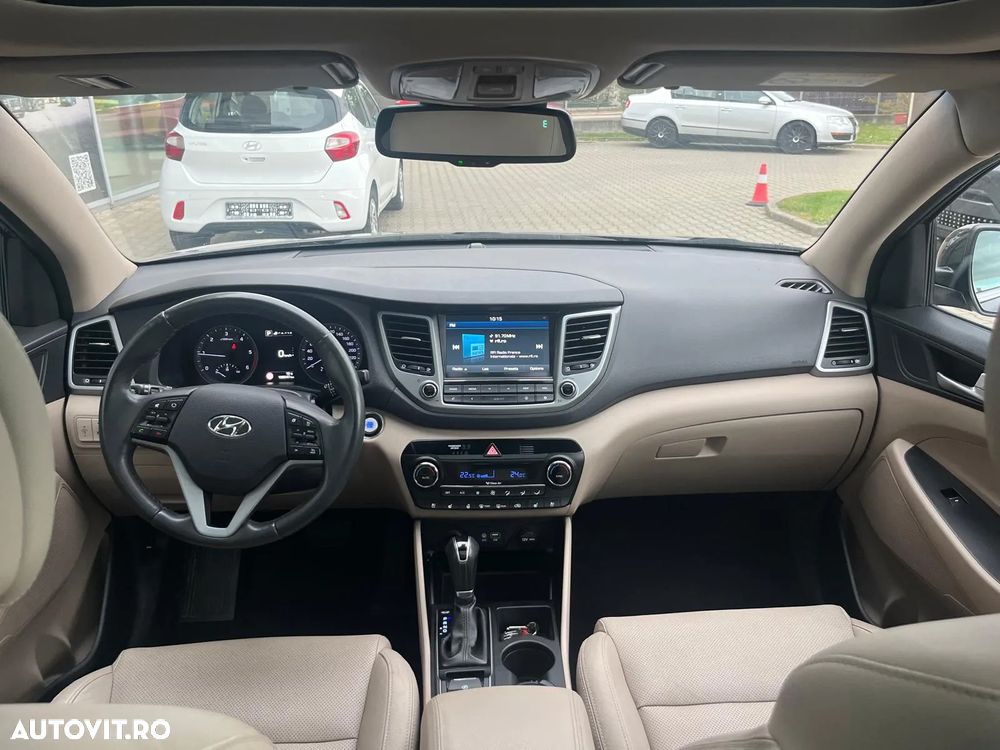 Hyundai Tucson 2.0 CRDI 4WD 6AT Luxury Pack+ - 11
