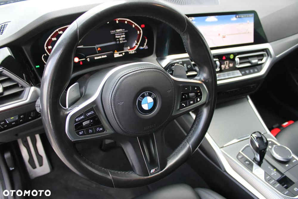 BMW Seria 3 320d xDrive M Sport sport - 18
