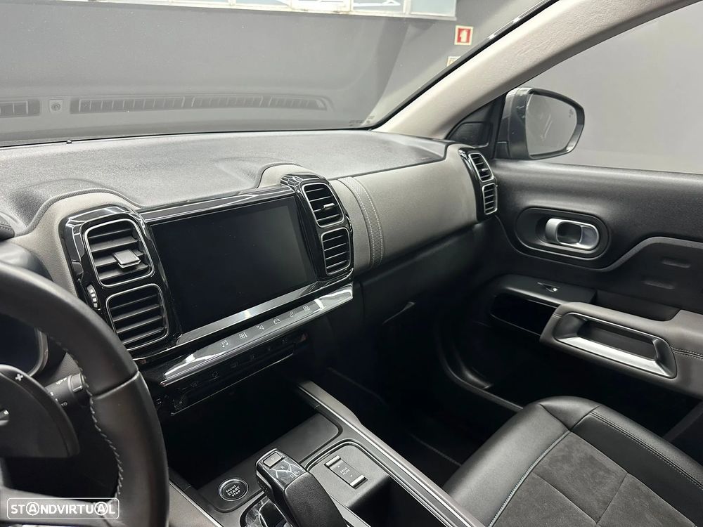 Citroën C5 Aircross 225 e-EAT8 SHINE - 17