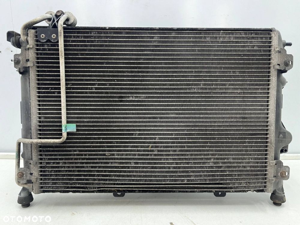Chłodnica wody Renault Scenic I Megane I 96-03r 1.4b 1.6b klimatyzacji wiatrak KOMPLET 8200125769 - 6