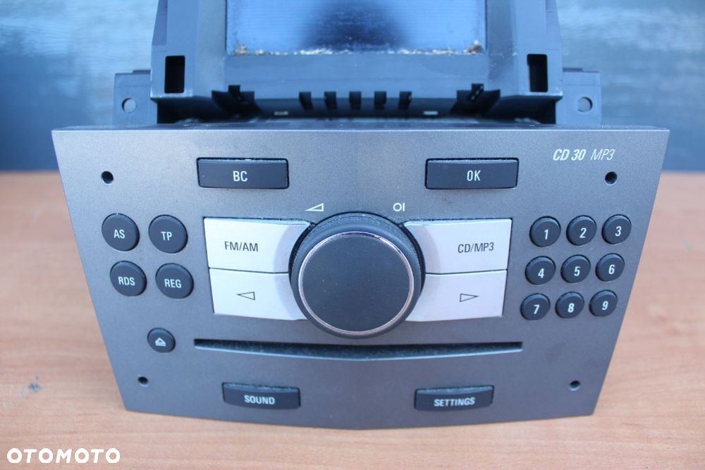 RADIO CD30 MP3 WYŚWIETLACZ OPEL ANTARA - 2