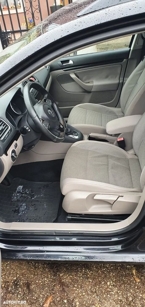 Volkswagen Golf 1.6 TDI DPF DSG Trendline - 2