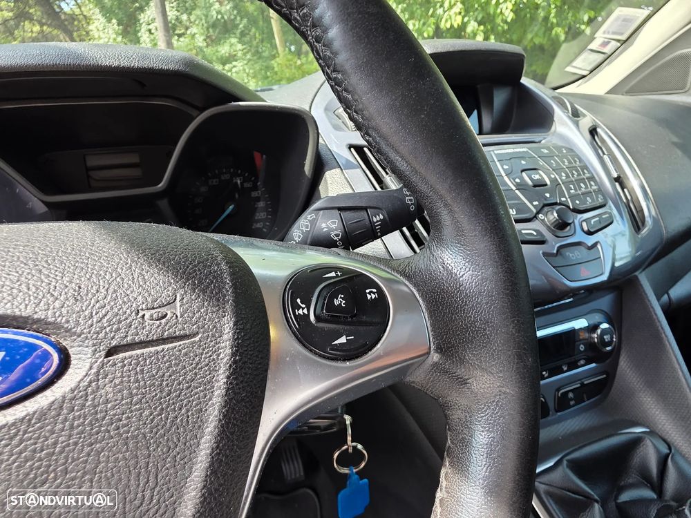 Ford Tourneo Connect Grand 1.5 TDCi Titanium - 22
