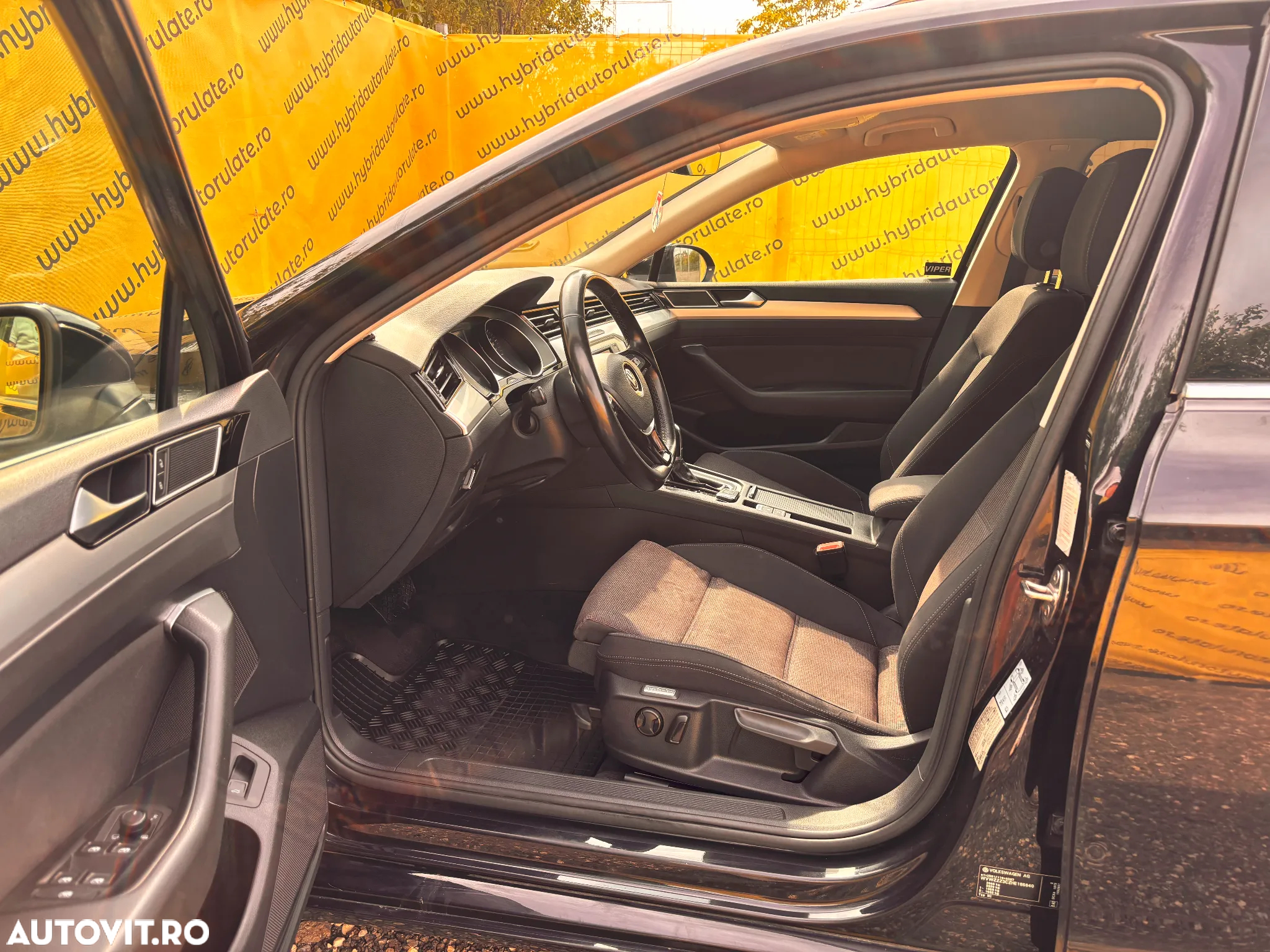 Volkswagen Passat - 10