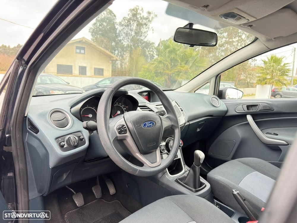 Ford Fiesta 1.4 TDCI Titanium - 16