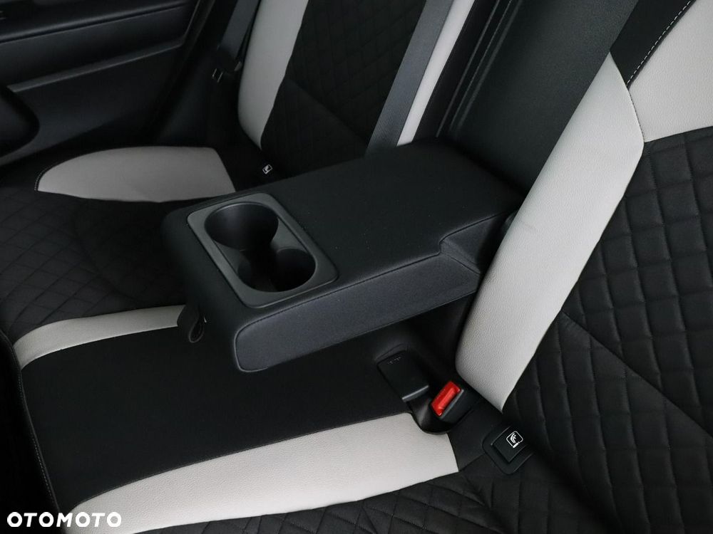 Kia ProCeed 1.4 T-GDI GT Line DCT - 38