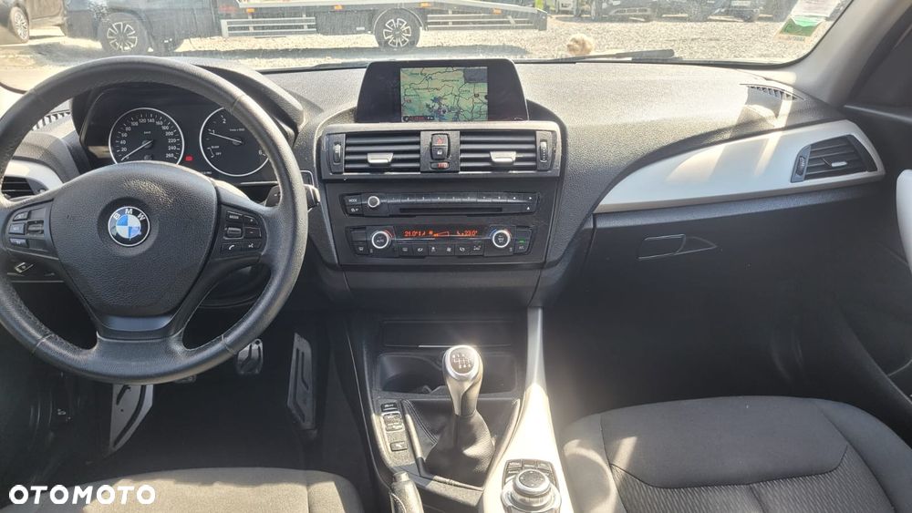 BMW Seria 1 116d EfficientDynamics Edition - 9