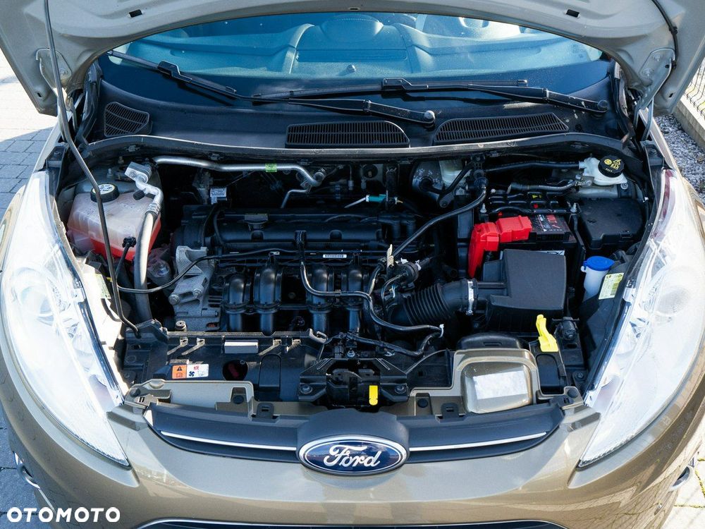 Ford Fiesta - 15