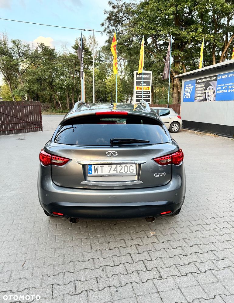 Infiniti QX70 3.7 AWD GT Premium - 15