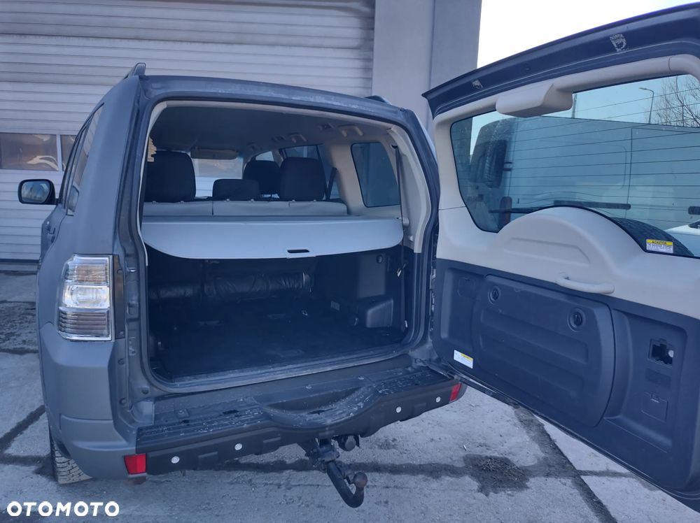 Mitsubishi Pajero 3.2 DI-D Automatik - 18