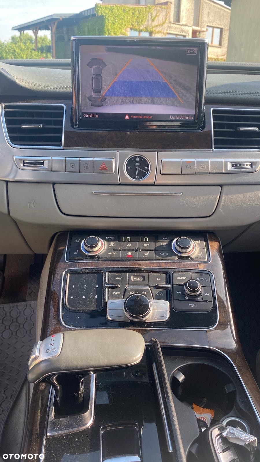 Audi A8 4.2 FSI L Quattro - 10
