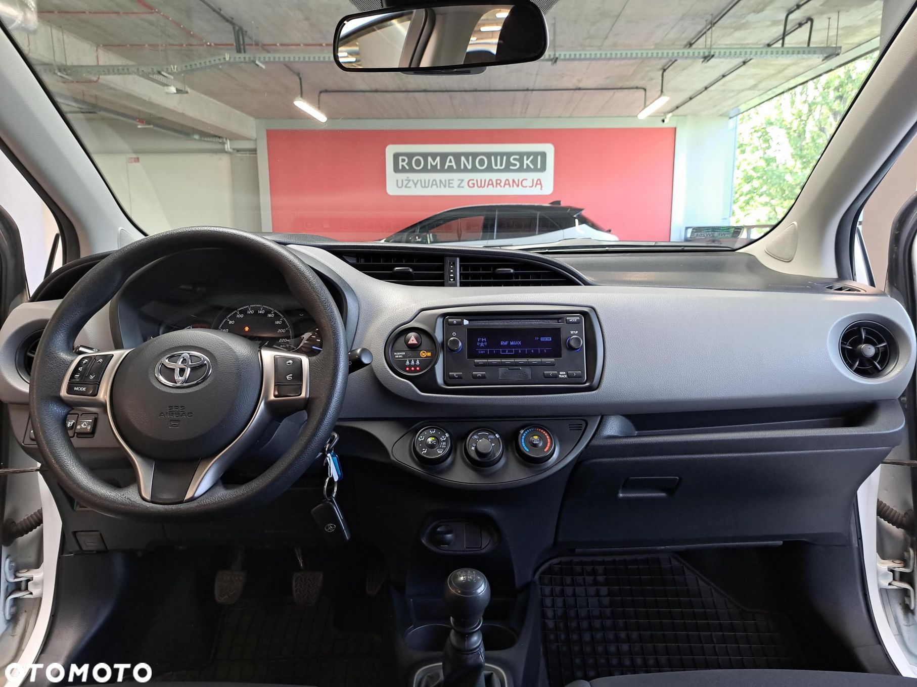 Toyota Yaris - 13