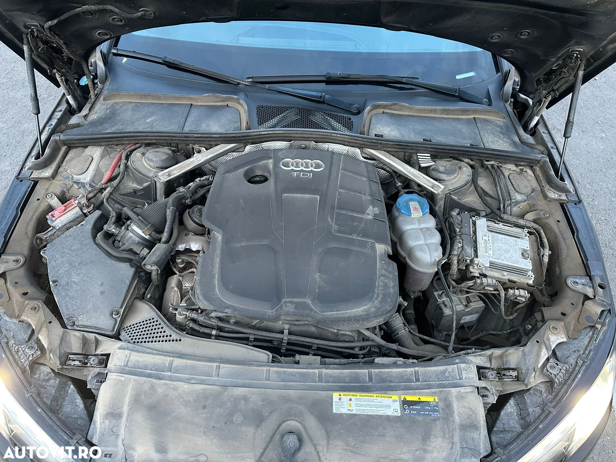 Audi A4 2.0 TDI DPF clean diesel S line Sportpaket - 16