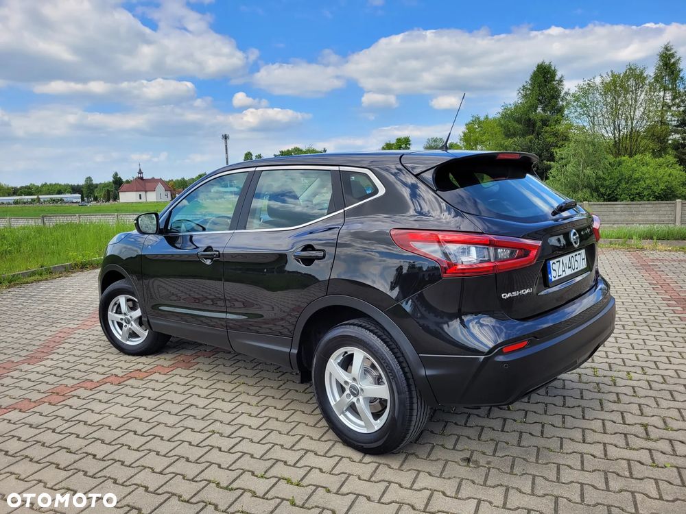 Nissan Qashqai - 11