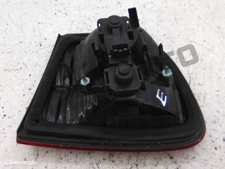 Farolim Trás Mala Esquerdo 1m694_5091b Seat Leon (1m) [1999_200 - 5