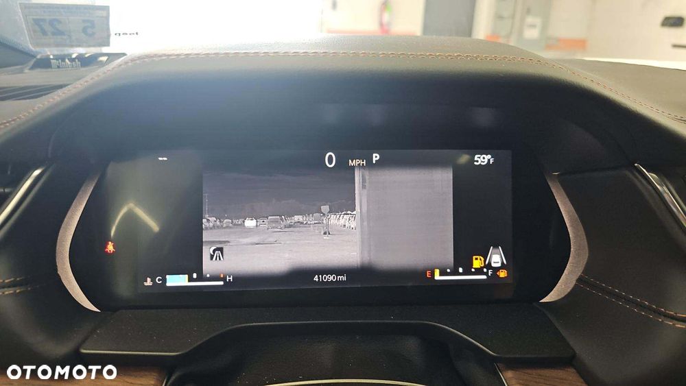 Jeep Grand Cherokee 3.6 V6 Summit - 17