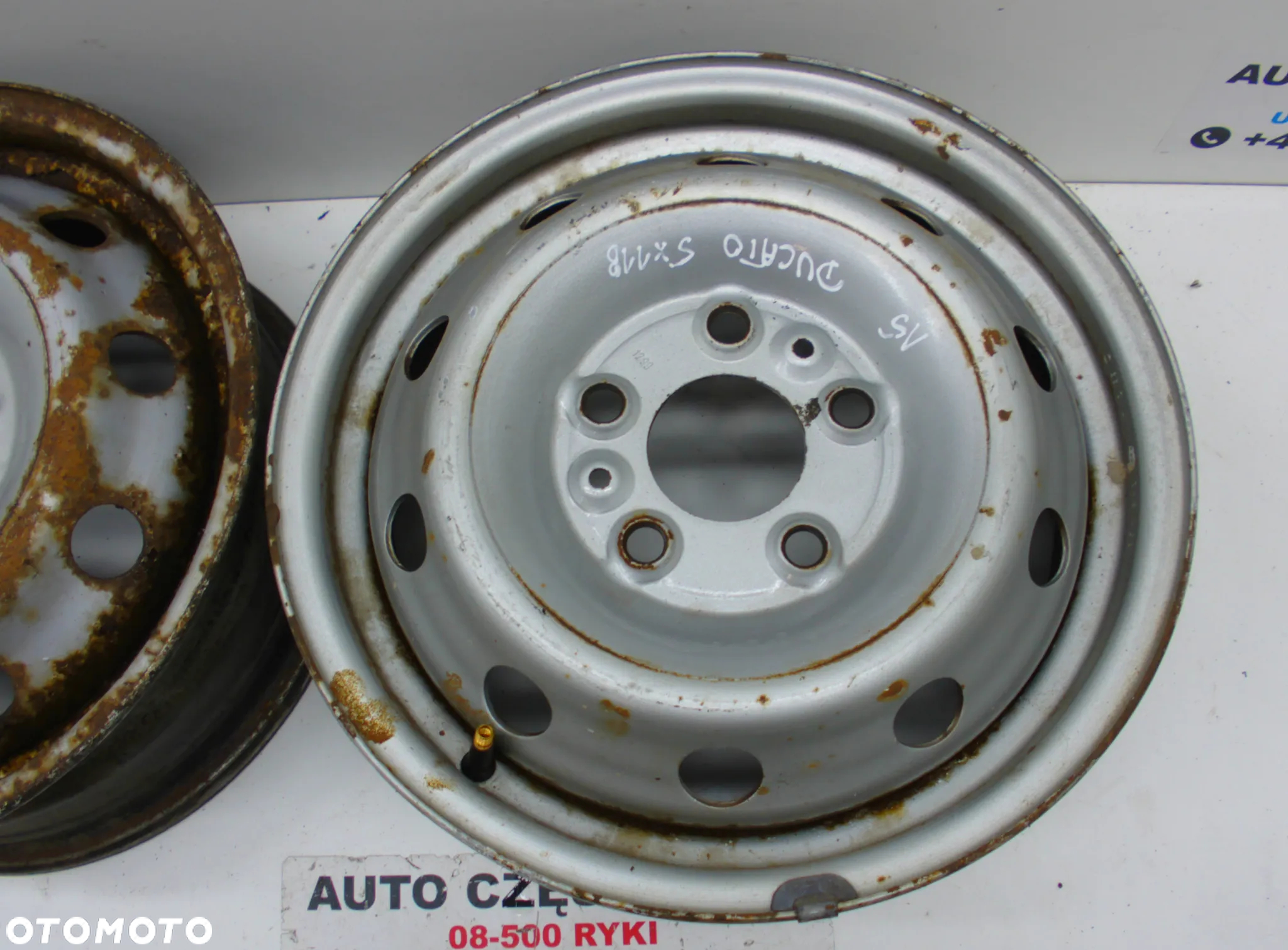 Fiat Ducato Felgi stalowe Felga 5x118 6Jx15'' et 68 - 2