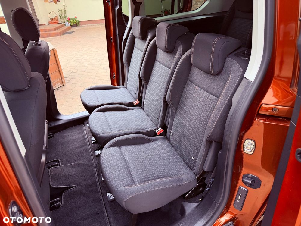 Peugeot Rifter Long 1.5 BlueHDI GT S&S (7-os.) - 26