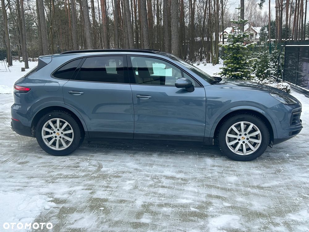 Porsche Cayenne S - 16