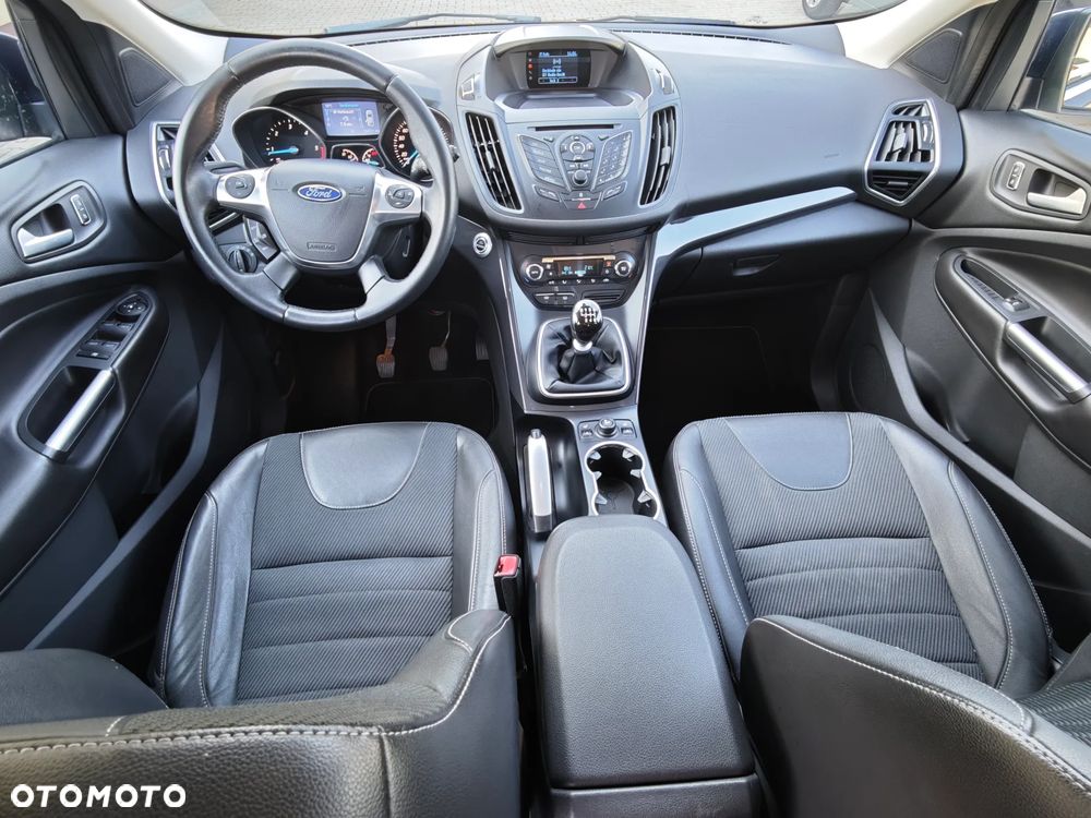 Ford Kuga - 21