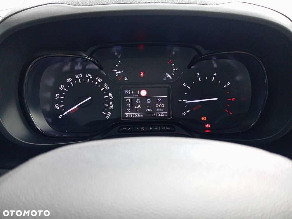 Toyota PROACE CITY - 14