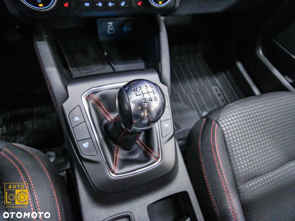 Ford Kuga 1.5 EcoBoost FWD ST-Line - 25