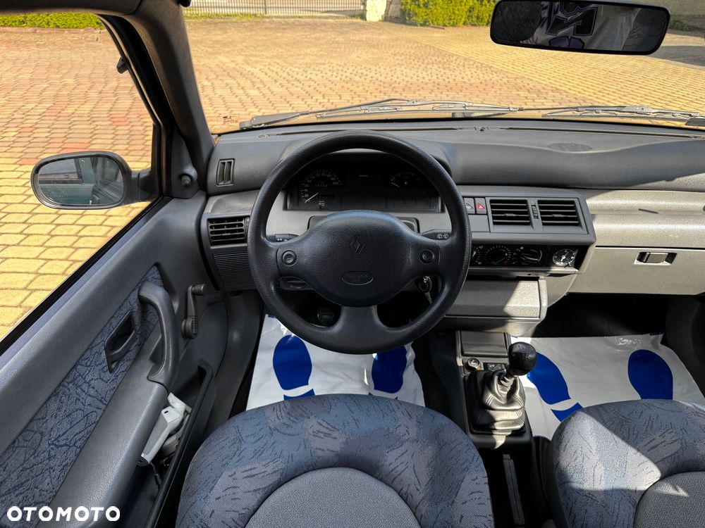 Renault Clio 1.2 - 12