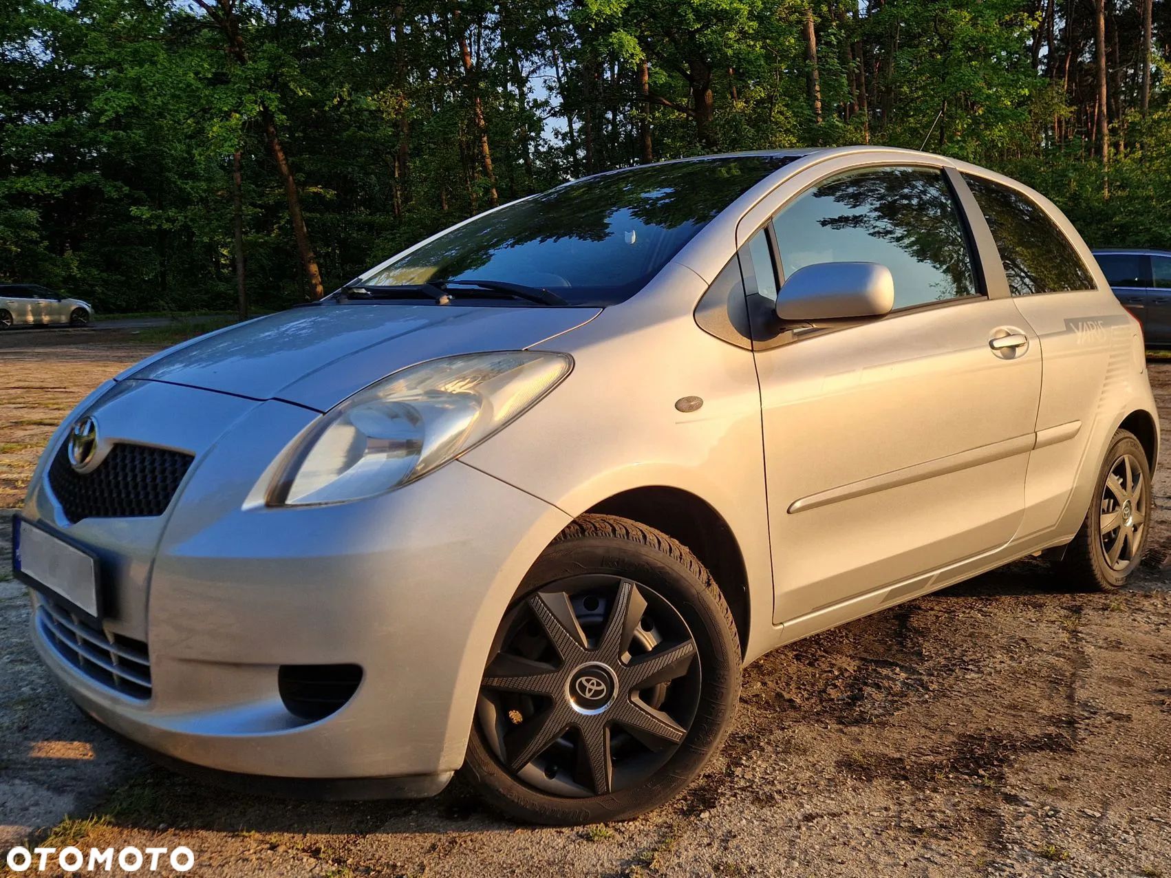 Toyota Yaris - 1