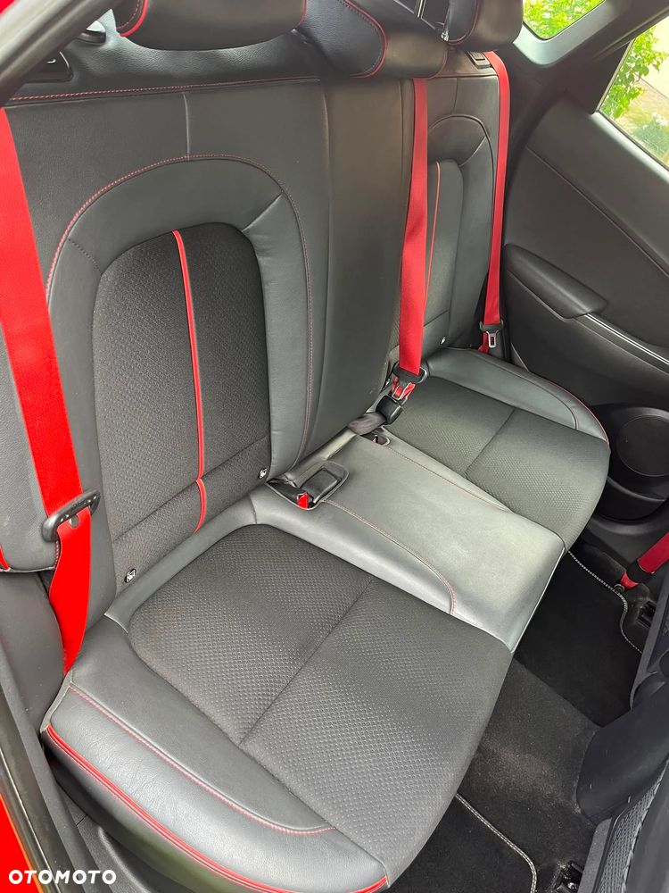 Hyundai Kona 1.6 CRDi DCT Premium - 23