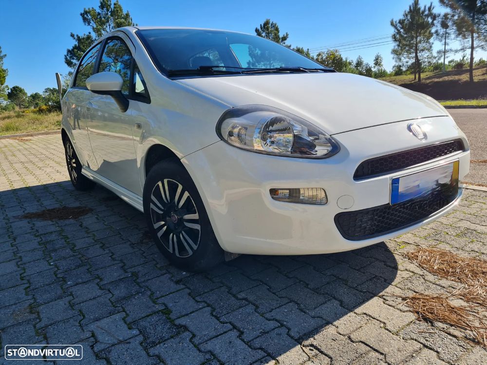 Fiat Punto 1.2 Young II S&S - 4