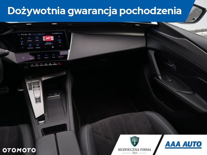 Peugeot 408 - 10