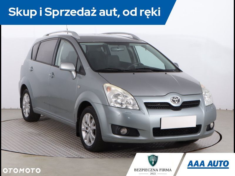 Toyota Corolla Verso - 2