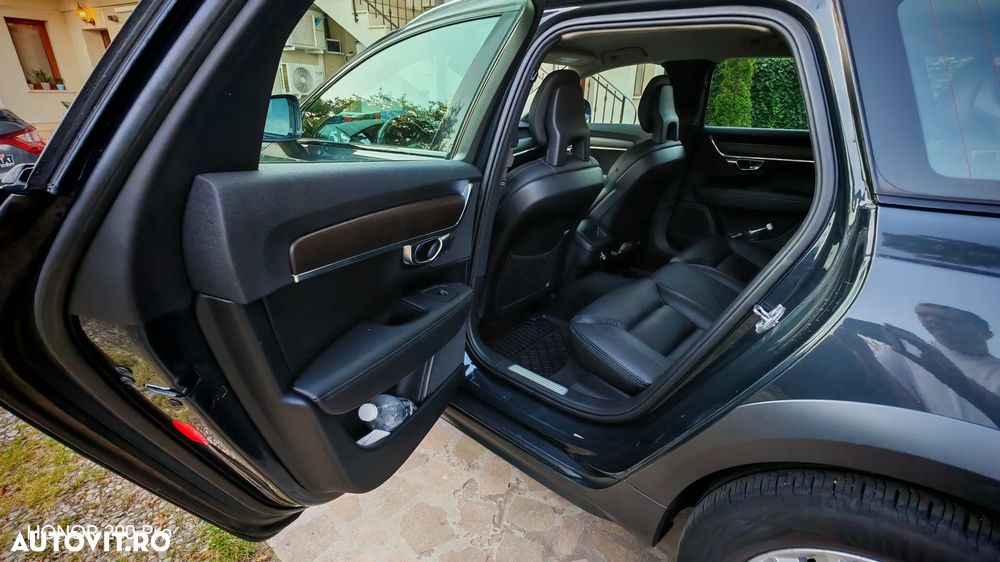 Volvo V90 D5 AWD Geartronic Pro - 12