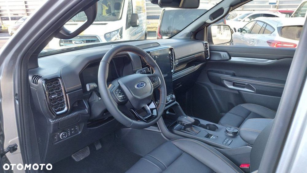 Ford Ranger - 12