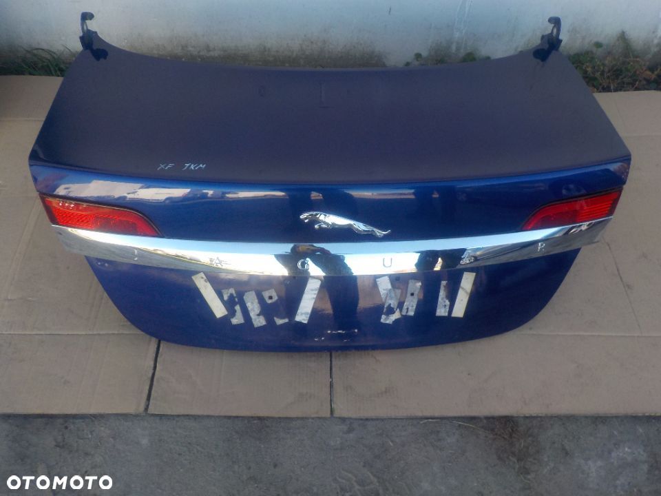 JAGUAR XF KLAPA BAGAŻNIKA BEZ KAMERY JKM - 4