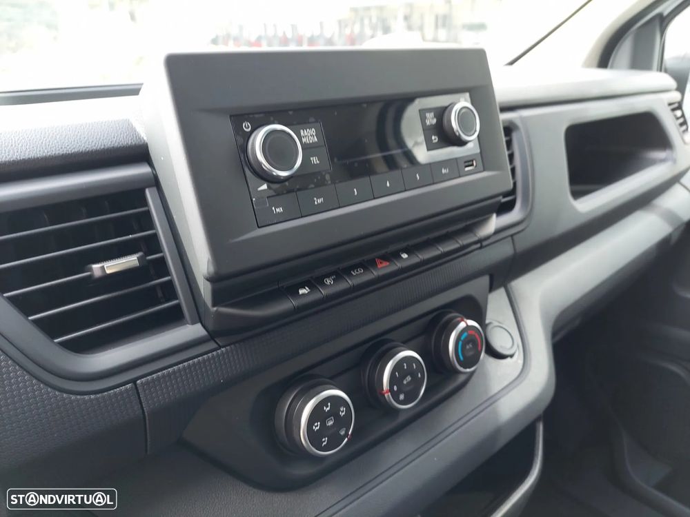 Renault Trafic 2.0 Blue dCi L1H1 - 15