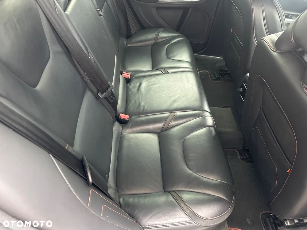 Volvo V60 - 19