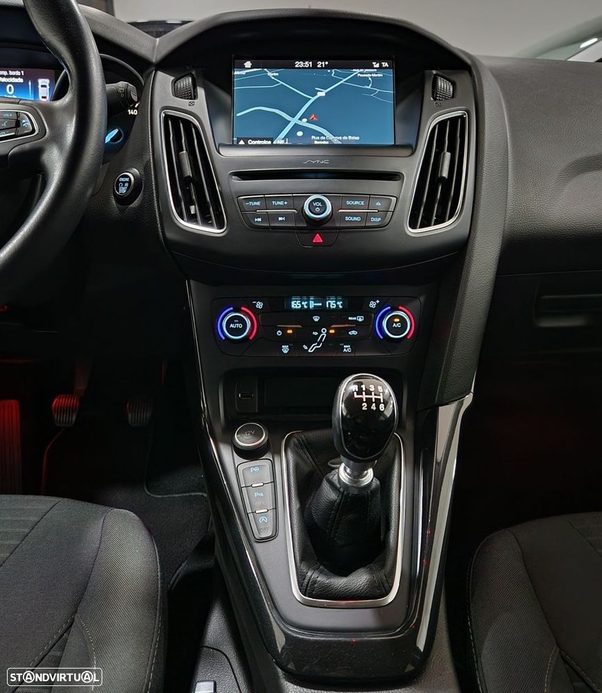 Ford Focus SW 1.5 TDCi Titanium - 12