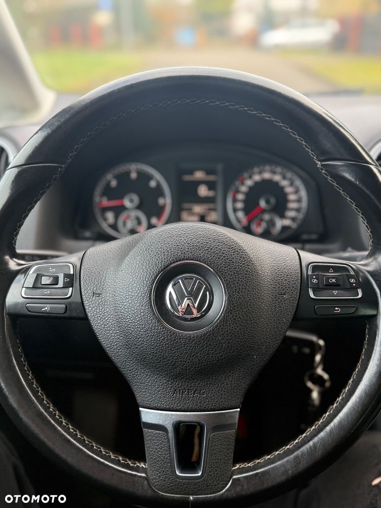 Volkswagen Golf Plus 1.6 TDI Highline - 11