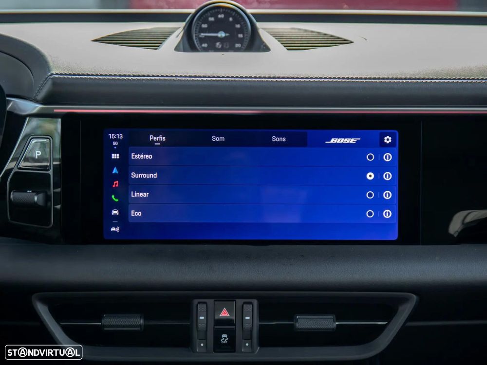Porsche Macan Electric 4S - 38