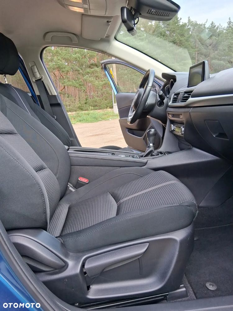 Mazda 3 - 15
