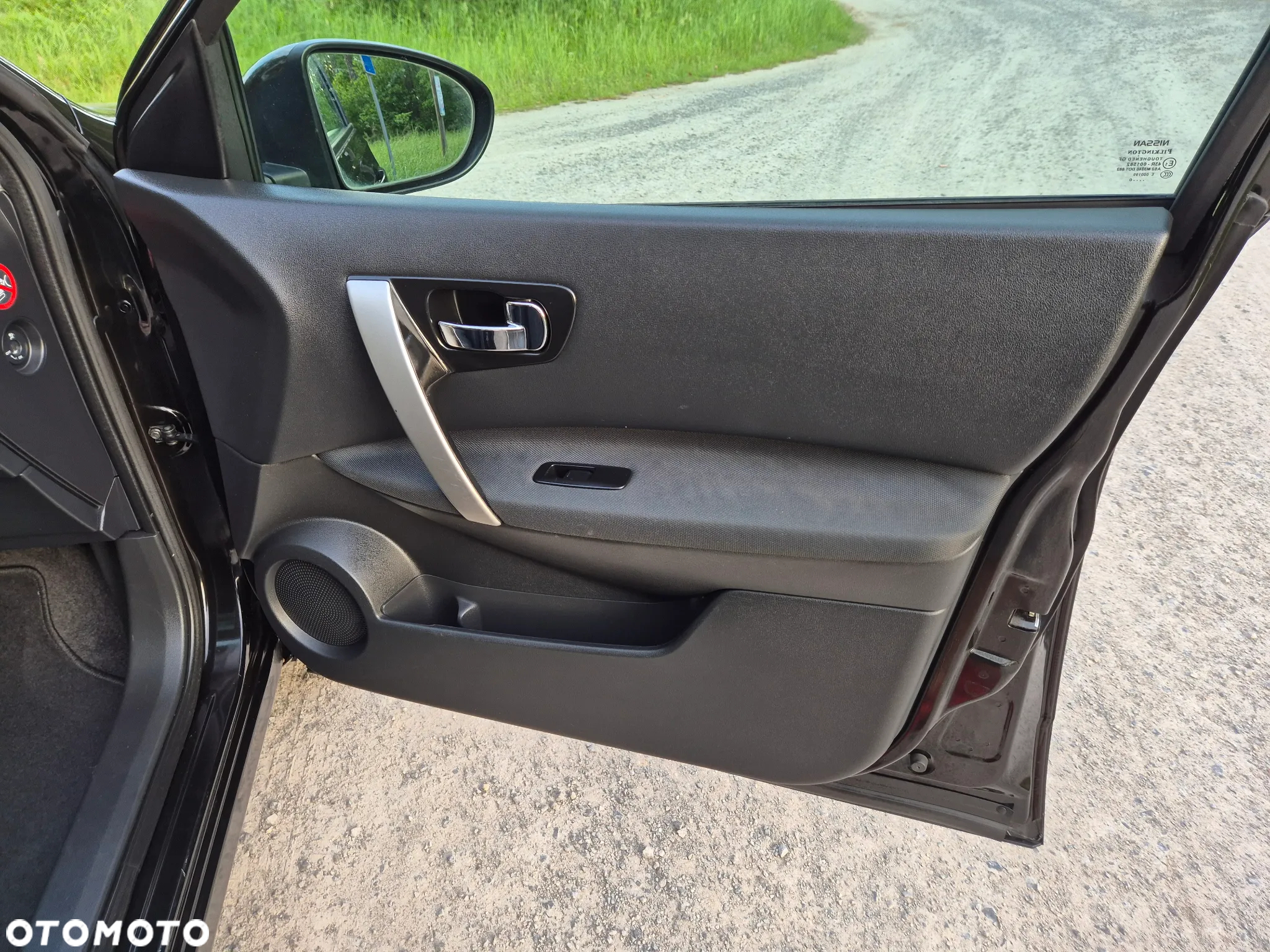 Nissan Qashqai 1.6 visia - 23