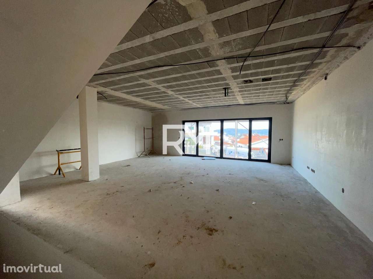 NOVO EMPREENDIMENTO DE MORADIAS EM BANDA | VALONGO - Grande imagem: 4/24