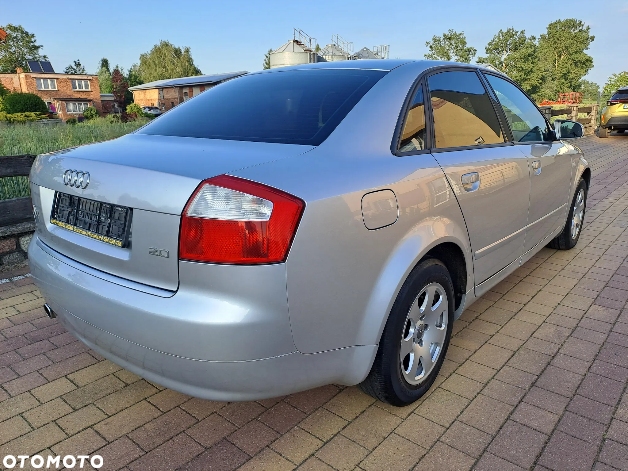 Audi A4 2.0 - 7