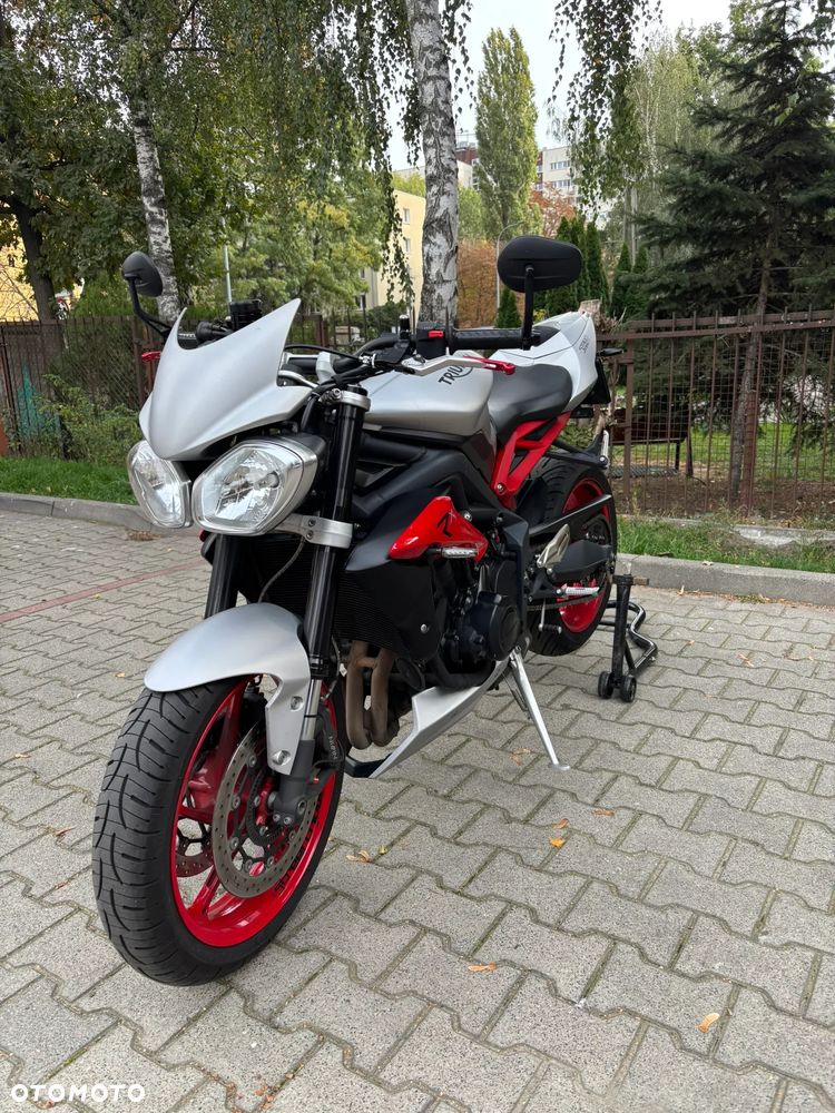 Triumph Street Triple