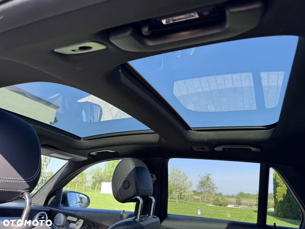 Mercedes-Benz GLC 300 4-Matic - 5