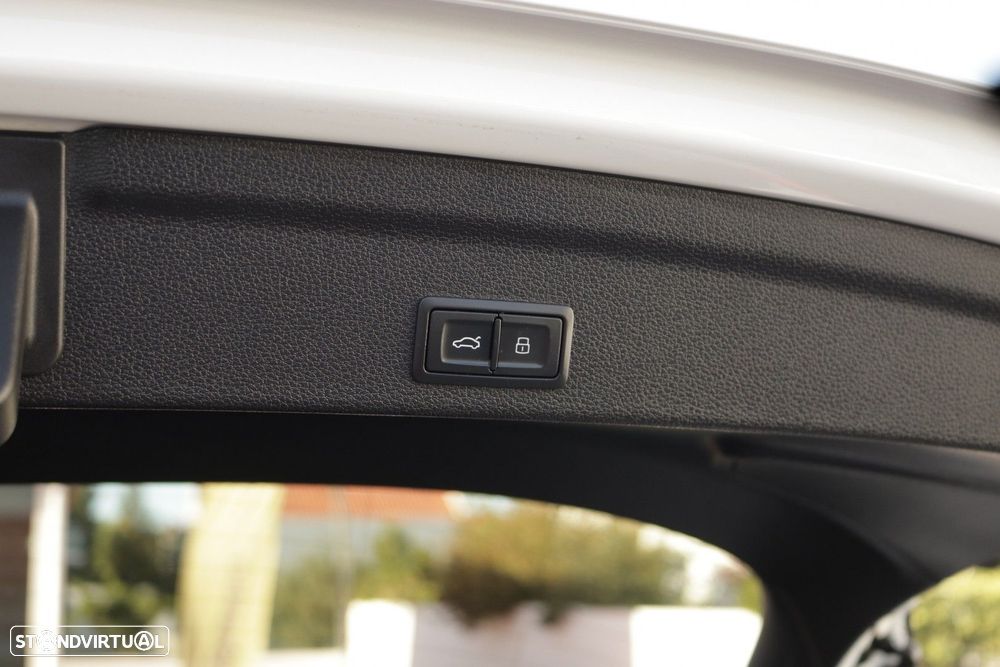 Audi Q3 Sportback 45 TFSIe S line S tronic - 21
