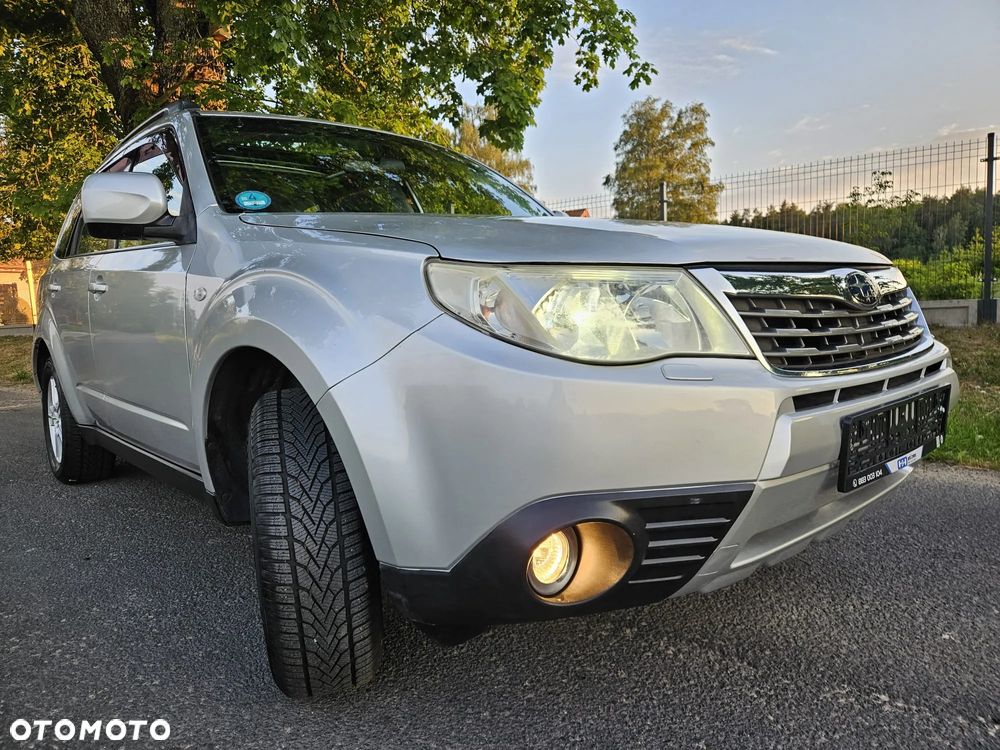 Subaru Forester 2.0 XA TRE - 9