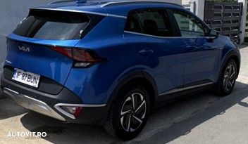 Kia Sportage 1.6 T-GDI MHEV 7DCT HP 4x2 Style - 4